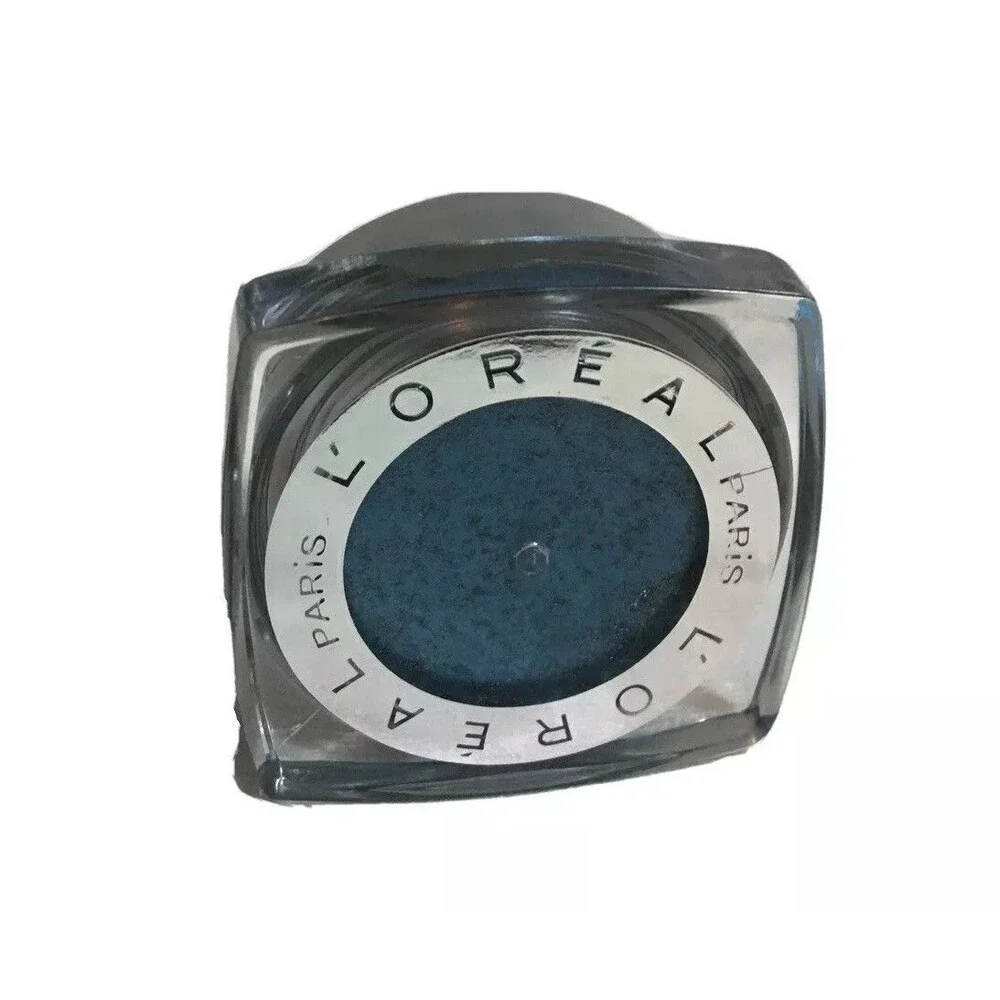 L'Oreal Paris Infallible 24HR Eye Shadow. 760 Timeless Blue Spark